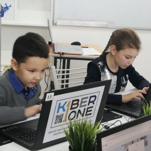 KiberOne объявляет набор юных программистов в Усть-Каменогорске - Школа программирования для детей, компьютерные курсы для школьников, начинающих и подростков - KIBERone г. Михайловск